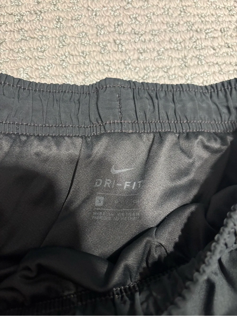 Nike women black